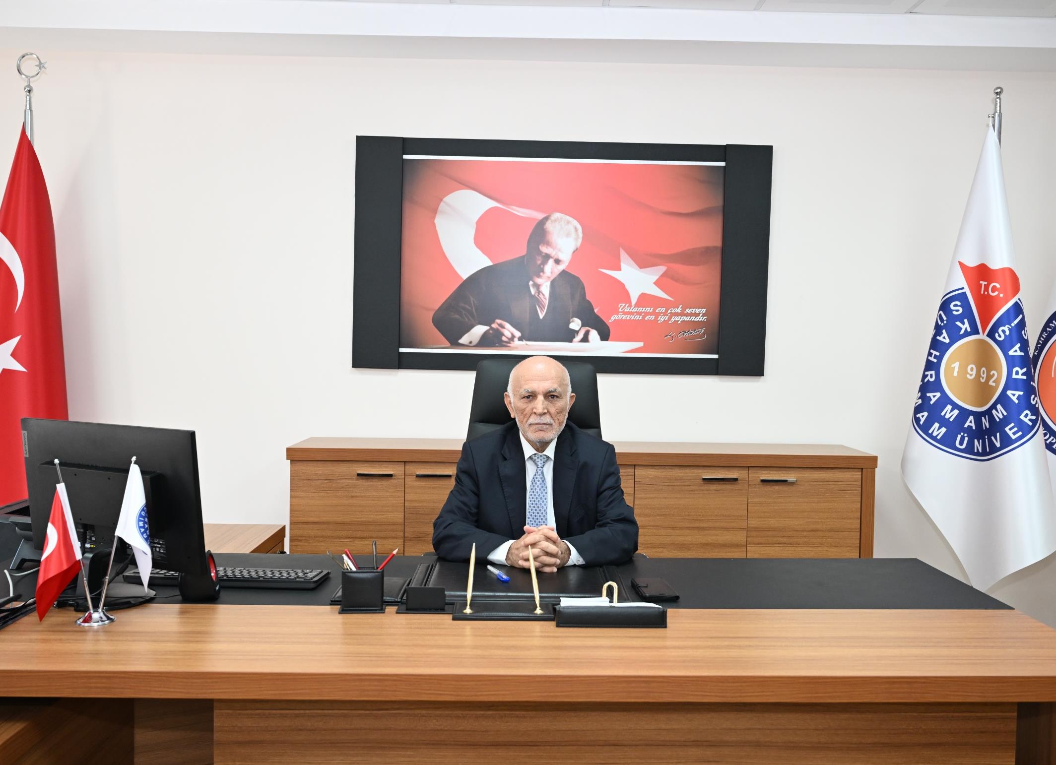 Prof. Dr. Mehmet Zahit YILDIRIM Vekaleten Dekanlık' a atanmıştır.